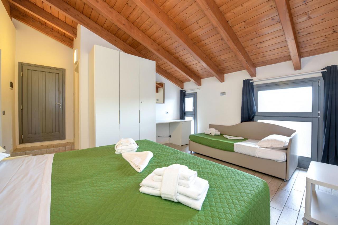 Borgo Gasparina Family Apartments Castelnuovo del Garda Exterior foto