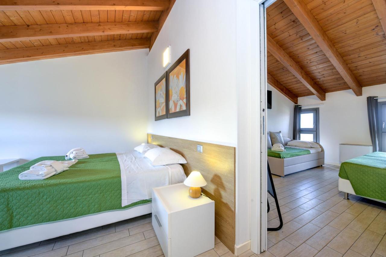 Borgo Gasparina Family Apartments Castelnuovo del Garda Exterior foto